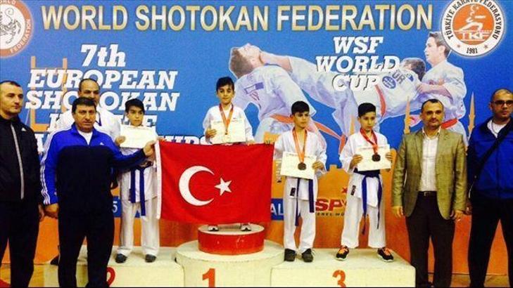Avrupa Shotokan Karate Şampiyonası'nda Hasan Celal Yıldırım rüzgarı