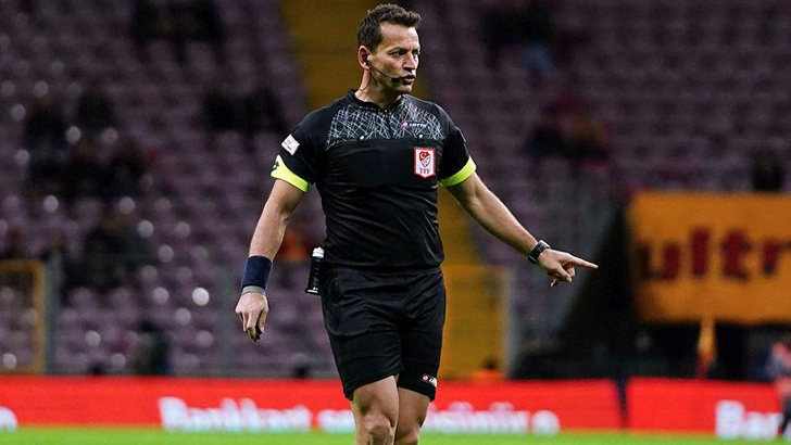 Fenerbahçe-Başakşehir maçının VAR hakemi Volkan Bayarslan oldu