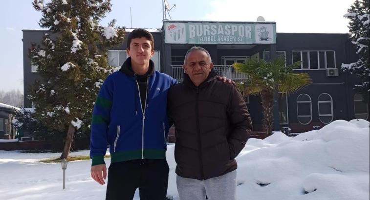 Bursaspor alt yapısının gizli kahramanı: Hakan Cenkçiler