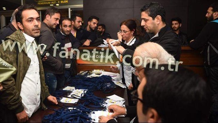 SON DAKİKA! 5 gazeteci Saracoğlu'na alınmadı