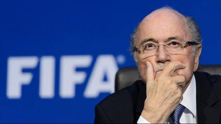 'Blatter kendisini Papa zannediyor'