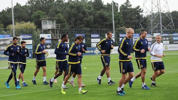 Fenerbahçe Ajax maçı hazırlıklarına başladı
