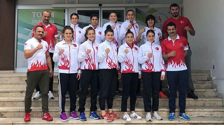 Büyük Kadınlar Boks Milli takımı Avrupa Şampiyonası'na hazırlanıyor