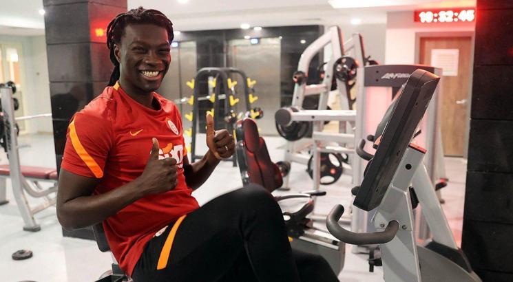 Son dakika! Galatasaray'da Bafetimbi Gomis'in sözleşme detayları belli oldu