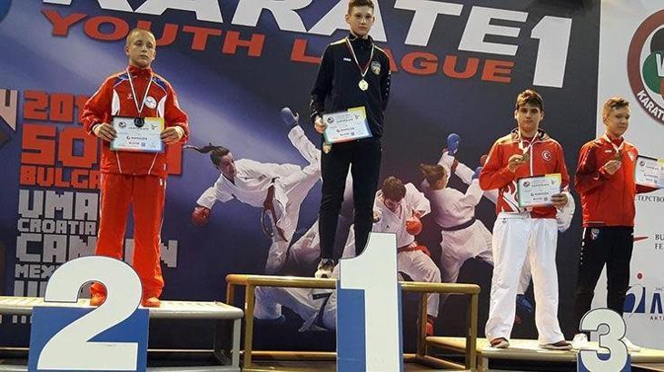 Darıcalı sporcular, Bulgaristan'dan çifte madalya ile döndüler