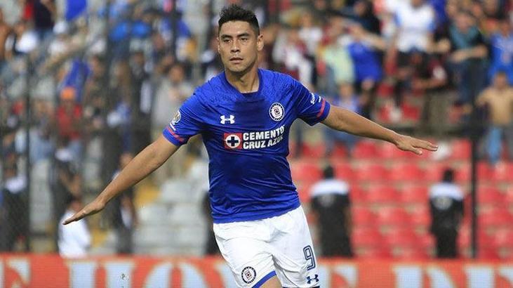 Galatasaray'a Şilili golcü Felipe Mora