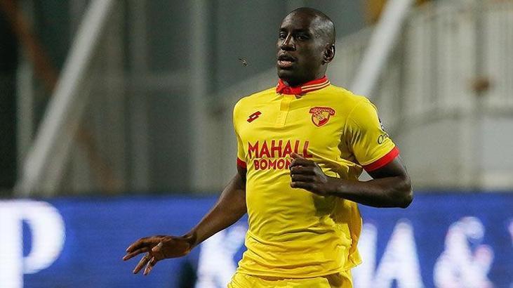 Demba Ba'dan cevap bekleniyor!