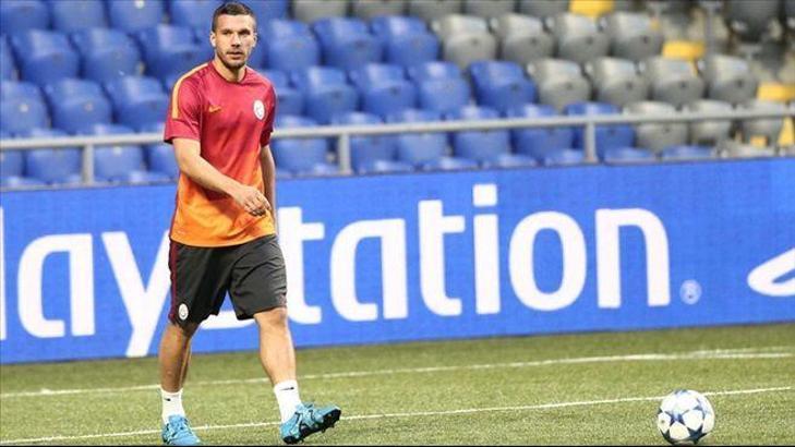 Galatasaray'a Podolski'den müjdeli haber