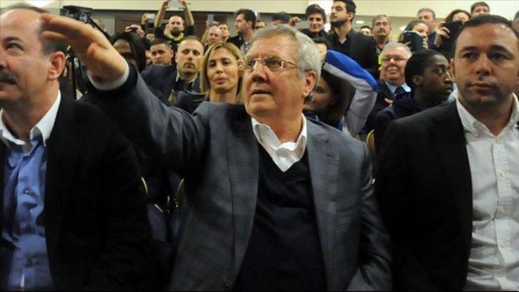 Başkan Yıldırım otelde izledi
