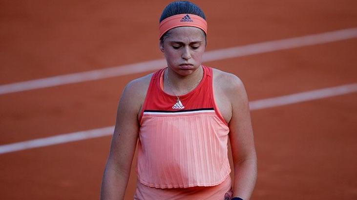 Roland Garros'ta Jelena Ostapenko şoku!