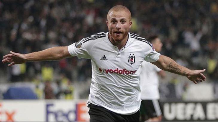 Wolfsburg Gökhan Töre'nin peşinde!