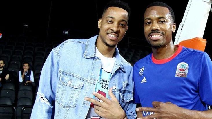 CJ McCollum, Darüşşafaka - Anadolu Efes maçındaydı