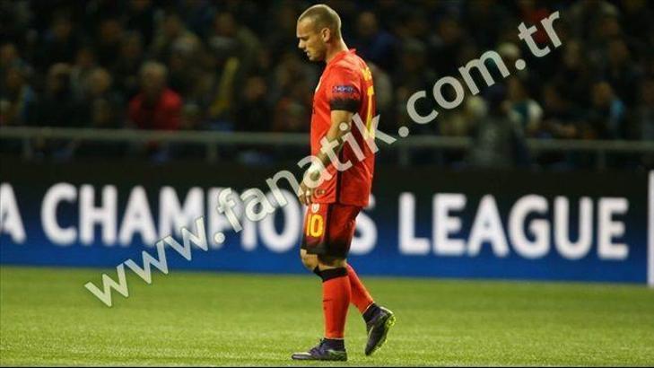 Sneijder: Bu seviye basit hataları affetmiyor