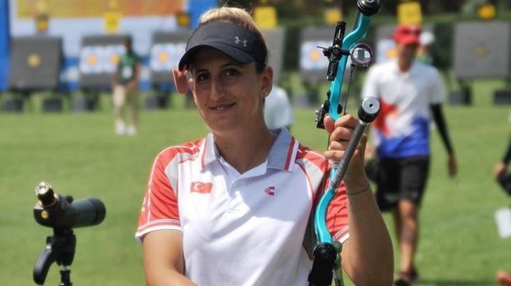 Yeşim Bostan, okçulukta finalde