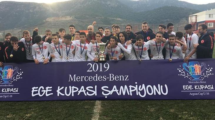 U16 Milli Takım Ege Kupası'nı kazandı