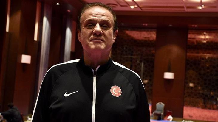 Ali Şahin: En iyi hoca seçilmek gurur verici