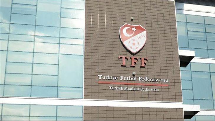 Federasyon binasında kavga çıktı!
