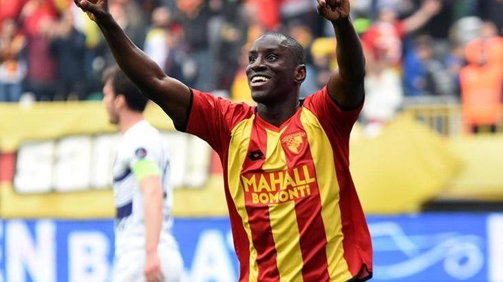 Demba Ba'ya son sakika teklifi! Kabul etti...