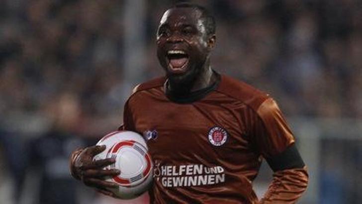 Asamoah için kavga