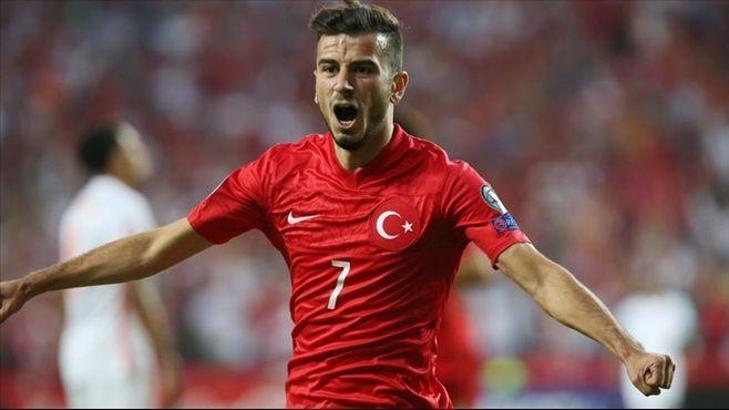 Van Persie'den Oğuzhan'a sihirli dokunuş