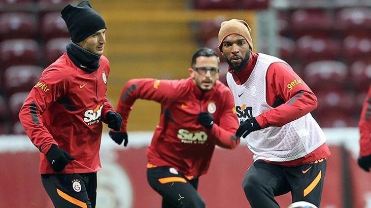 Galatasaray'da Aytemiz Alanyaspor mesaisi devam etti