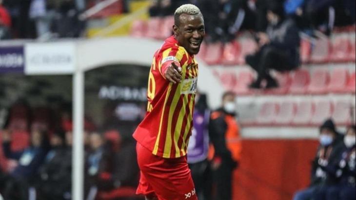 Thiam çeyrek finale yükseldi