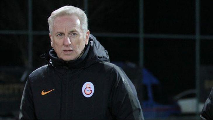 Ali Dürüst: Sneijder'in sözleşmesi...