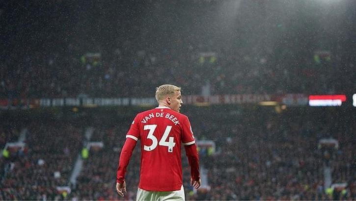 Crystal Palace, Manchester United'dan Donny van de Beek'i istiyor