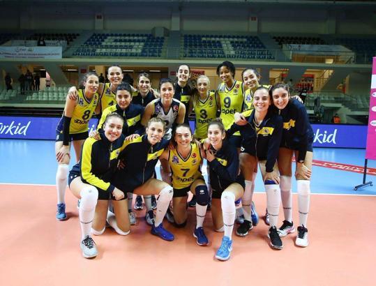 Fenerbahçe Opet: 3 - Kameroğlu Beylikdüzü Voleybol İhtisas: 0