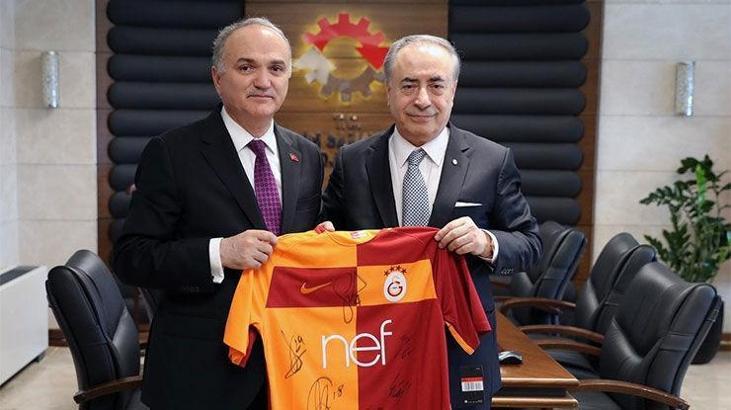 Galatasaray Kulübü'nden Bakan Özlü'ye ziyaret