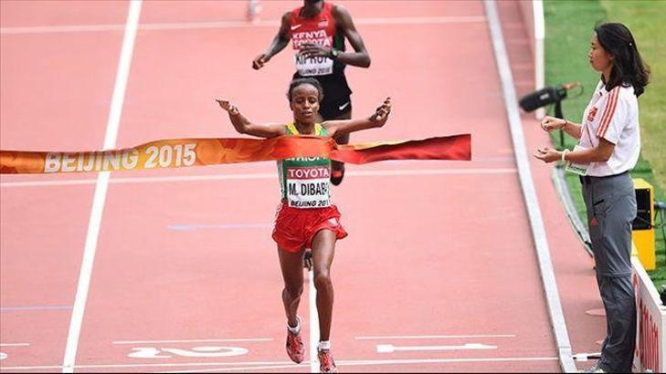 Kadınlar maratonda altın madalya Dibaba'nın