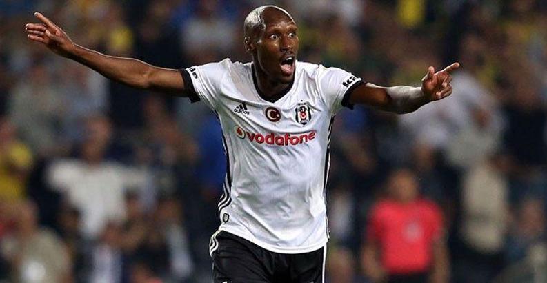 Atiba Hutchinson Beşiktaş'tan ayrılıyor