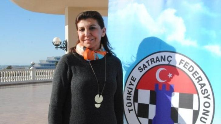 Satrançta Tulay rüzgarı!