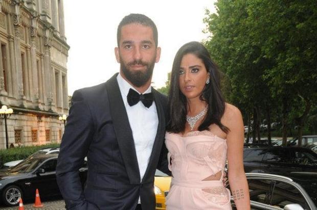 Son dakika... Arda Turan ile Aslıhan Doğan bu akşam evleniyor!