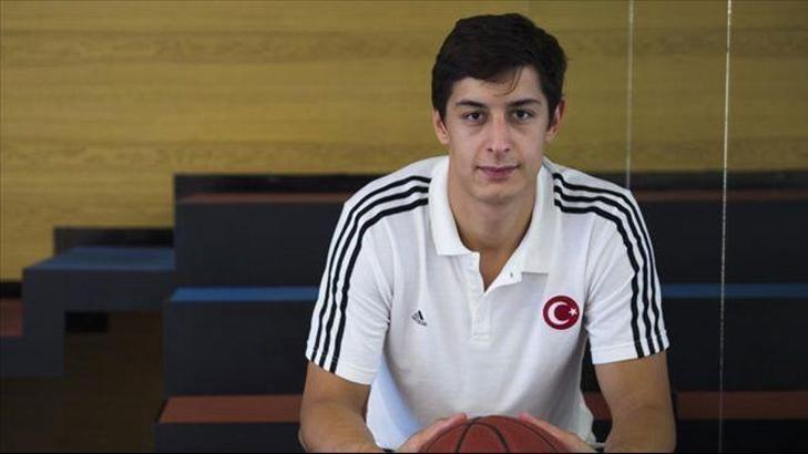 Samet Geyik çıkarıldı