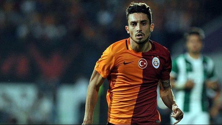 PSG, Alex Telles'ten vazgeçmiyor