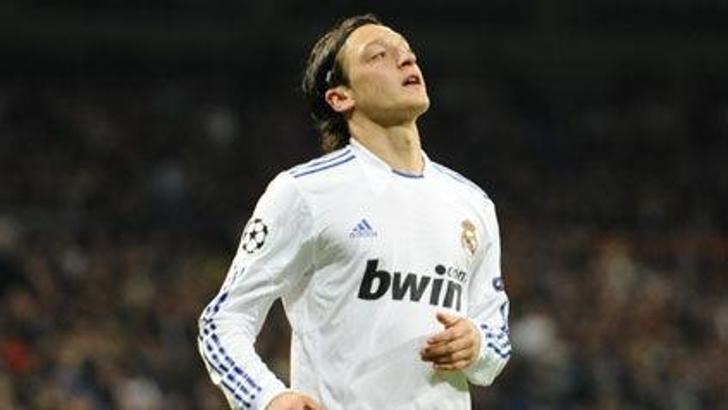Mesut Schalke 04'ü istiyor