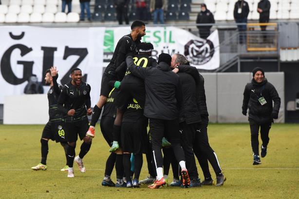 Manisa Futbol Kulübü, Play-Off hattına yaklaştı