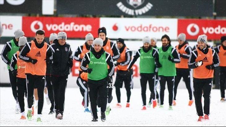 İngiltere seferi öncesi Beşiktaş'a darbe