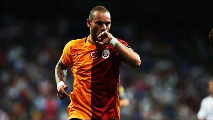 Taraftarın Sneijder isteği!