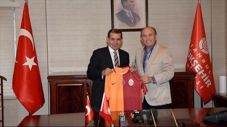 Kadir Topbaş'tan Galatasaraylılar'a müjde!