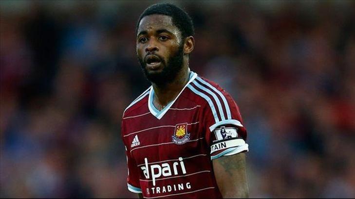 West Ham, Song ile anlaştı