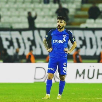 Kasımpaşa Hakan Demir'i Menemen'e gönderdi