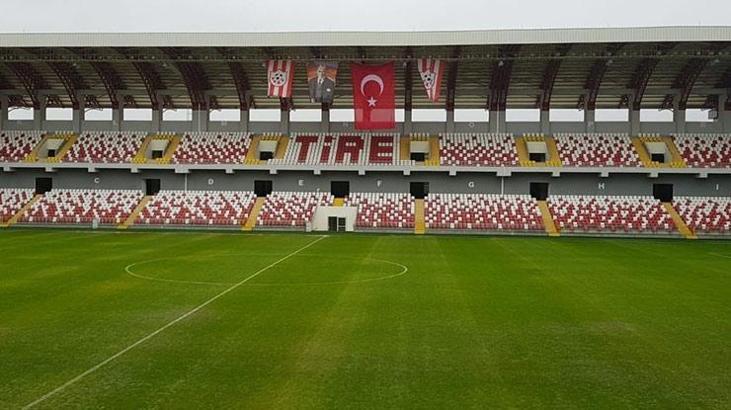 İngiltere-Moldova U16 Milli maçına yağmur engeli