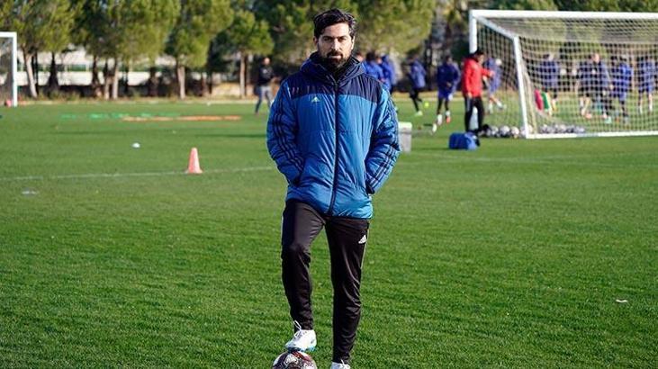 İlhan Palut: Forvet almak istiyoruz