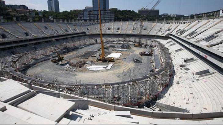 Vodafone Arena'da büyük şok!