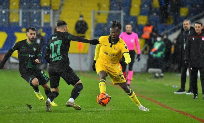 (ÖZET) Ankaragücü-Denizlispor maç sonucu: 2-1