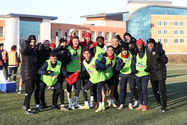 Kayserispor, Kasımpaşa'yı gözüne kestirdi