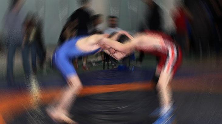 Türkiye 23 Yaş Altı Serbest Güreş Şampiyonası'nda açılış yapıldı