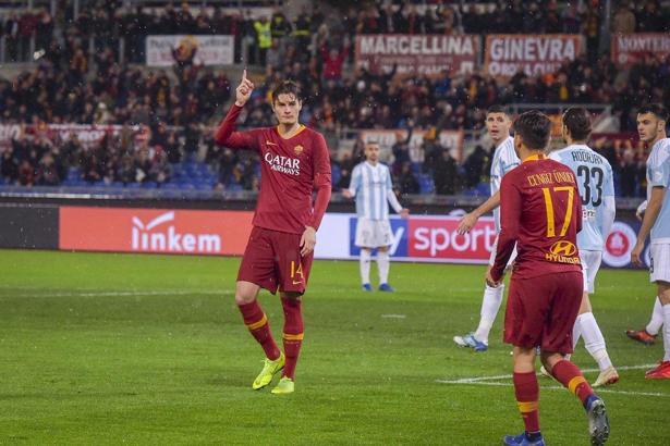 Cengiz Ünder asist yaptı, Roma 4-0'la turladı